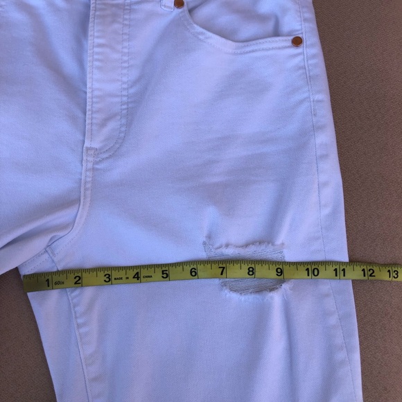Express Style 06710774 High Waisted White Ripped Straight Raw Hem Ankle Jeans 10 - Picture 13 of 16